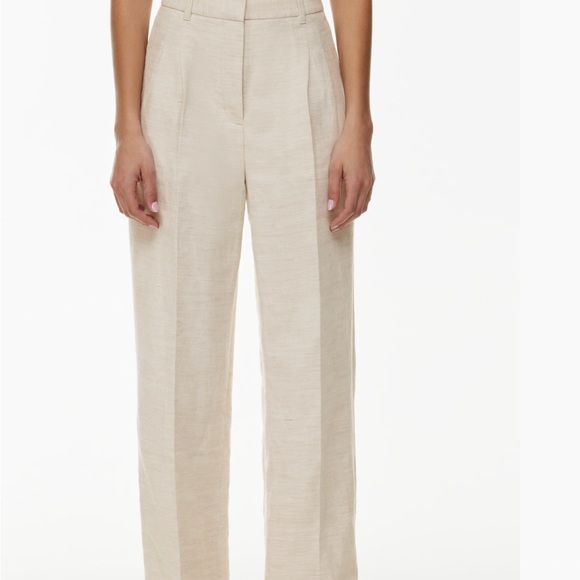 The Effortless Pant™ Linen Aritzia - Picture 4 of 13